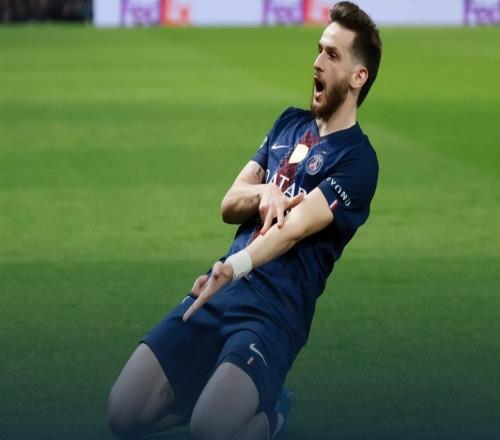 欧冠巴黎20利物浦，数据全面碾压，客队0射正次回合靠什么翻盘