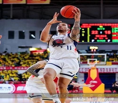 克里斯即将回归引爆外援取舍,对比之下,谁将成山东高速必裁之人