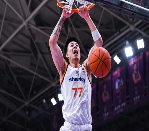 把贝兹利工作打没了张镇麟:跟我没关系本来他就要被裁掉