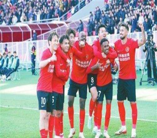 辽宁铁人成中超亮眼新势力