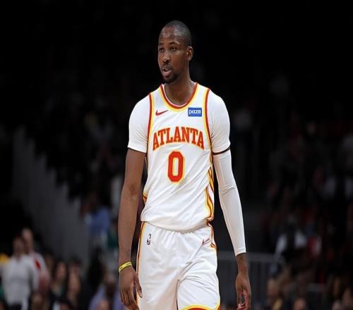 面对骑士打出强势的表现！这对于老鹰来说也算是一个积极的信号